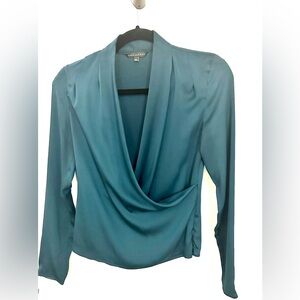 Dark forest green blouse soft fabric EU34 XS FR34 worn once